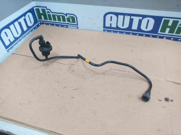 Conducta benzina cu supapa 8200660852 / 1.2B-16V Renault Clio 3  2005-2012