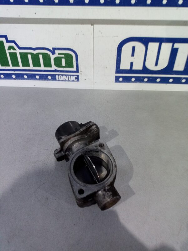 Clapeta acceleratie fara cod 3.2 DI-D Mitsubishi Pajero III (V7_W  V6_W)  2000-2007