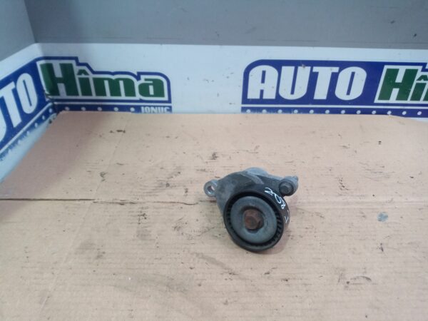 Intinzator curea accesorii motor VKM33062/ 1.4HDI PEUGEOT 208  2012-2021 1.4HDI