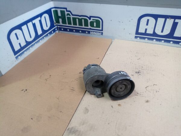 Intinzator curea accesorii motor 840823 / 1.9DCI Renault Laguna 2  2001-2007 1.9DCI