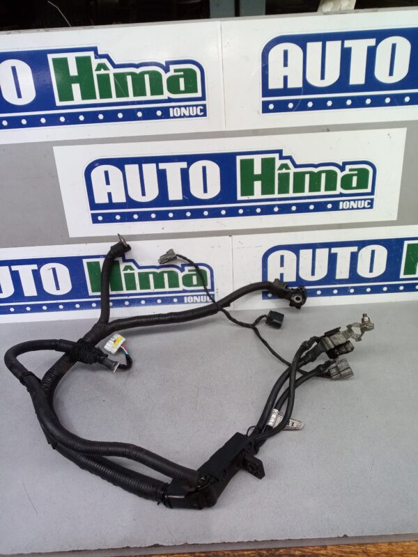 Borna baterie plus 91850-2Y110 Hyundai ix35 (LM EL ELH) 2009-2015