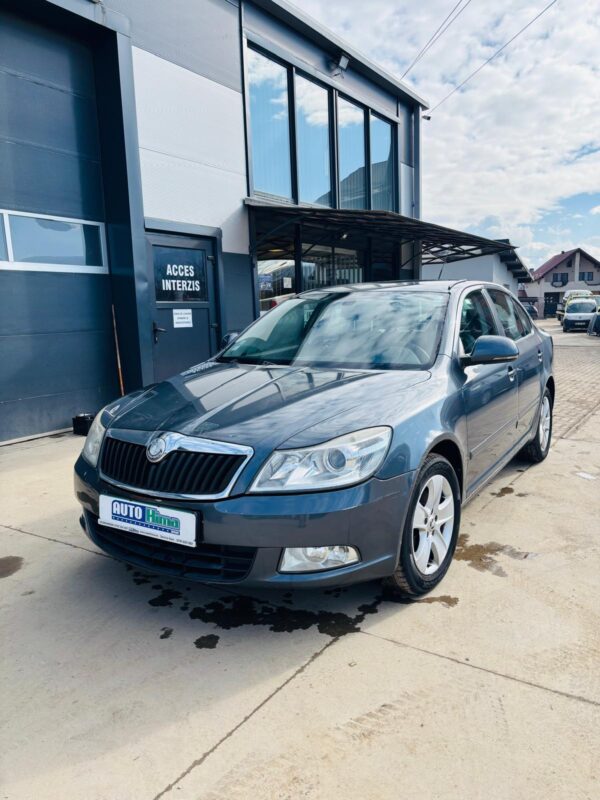 DEZMEMBRARI SKODA OCTAVIA 2 facelift 2.0 TDI an 2011 cutie manuala