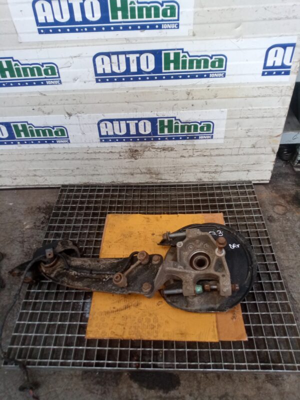 Fuzeta spate dreapta cu brat longitudinal fara cod 2.0TDI-4×4 Audi