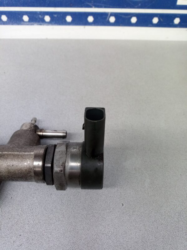Regulator presiune combustibil A0000705746 0281006265 2.2 CDI Mercedes-Benz Vito/Viano W447  2014-prezent