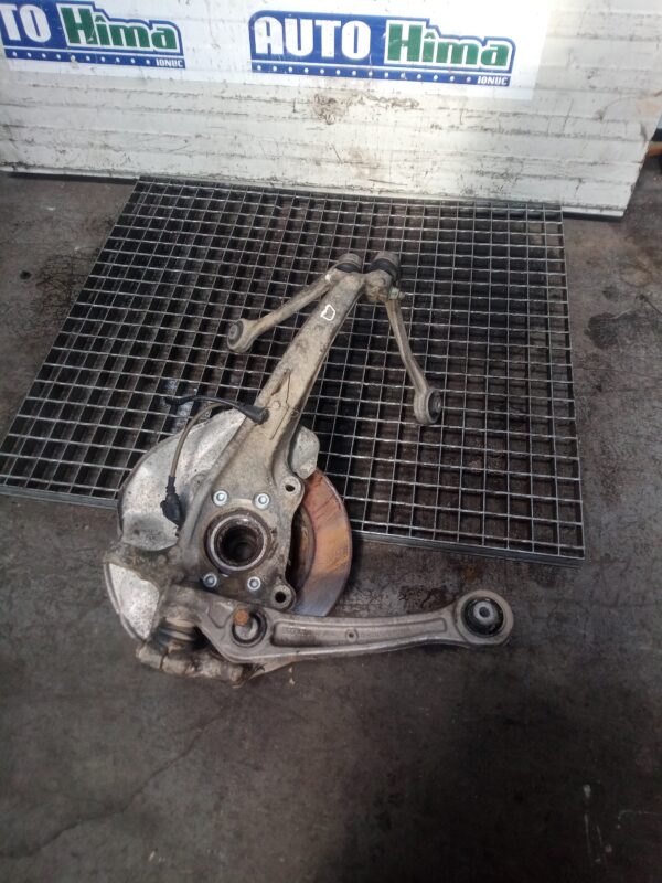 Fuzeta fata dreapta 4G0407242C / 2.0TFSI Audi A4 B8  2008-2016