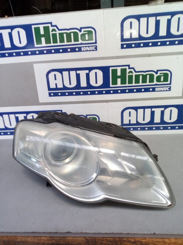 Far dreapta fara cod Volkswagen PASSAT B6  2005-2011