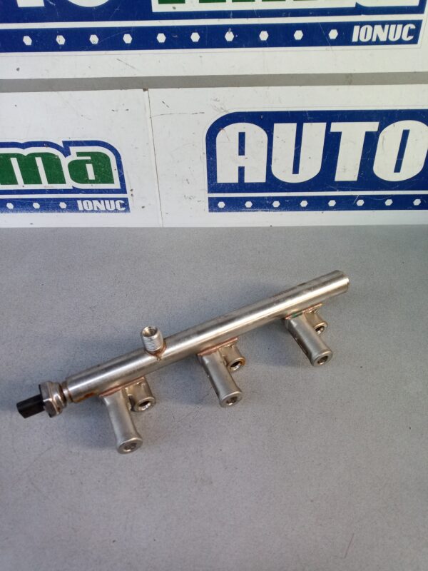 Rampa injectoare 9811353880 1.2 B PEUGEOT 2008 (P24)  2019-prezent 1.2 B