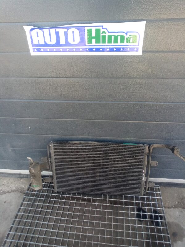 Radiator clima 1J0820411D / 1.6B Volkswagen Golf 4 1J  1997-2005
