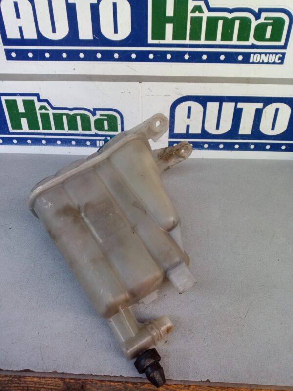 Vas expansiune 8K0121403G Audi A4 B8  2008-2016