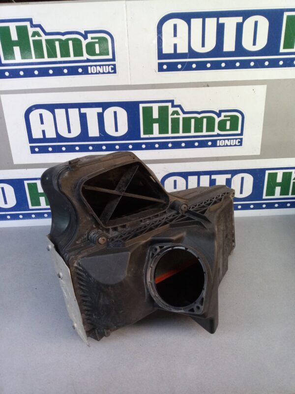 Carcasa filtru aer 8R0133837G 2.0 TFSI Audi A4 B8  2008-2016