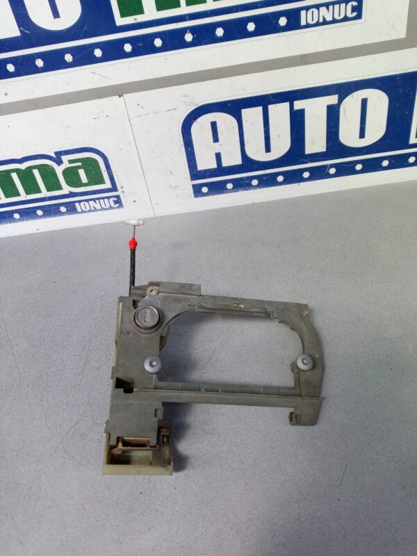 Suport maner usa stanga fata fara cod BMW Seria 5 E39 1995-2003