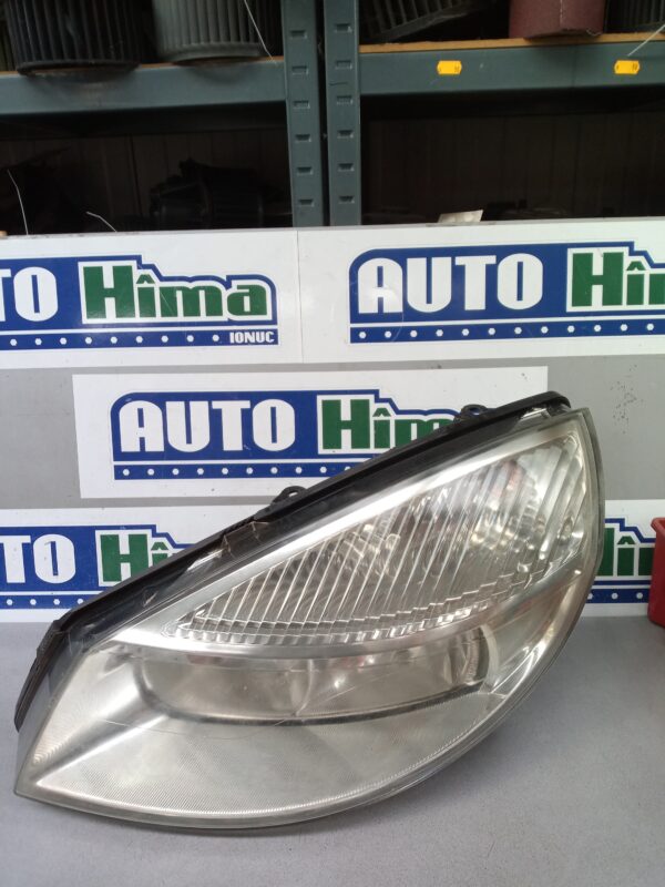 Far stanga fara cod Renault Scenic 2  2003-2009