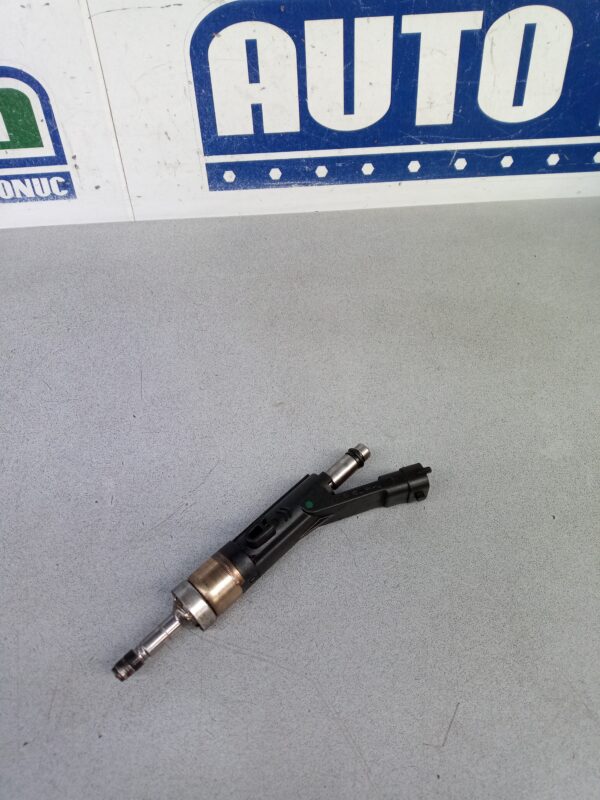 Injector 9810335380 1.2 B PEUGEOT 2008 (A94) 2013-2019 1.2 B