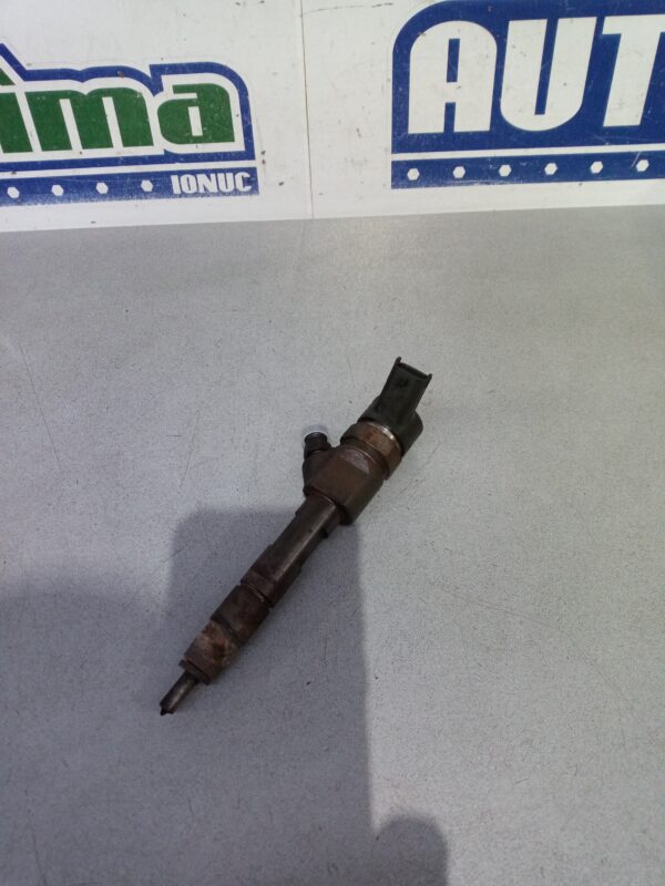 Injector 8200389369 0445110230 1.9 DDIS (Euro 4) Suzuki Grand Vitara II (JT  TE  TD)  2005-2015