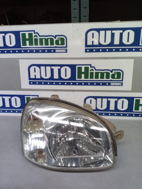 Far dreapta fara cod Hyundai SantaFe MK1 (SM) 2000-2005