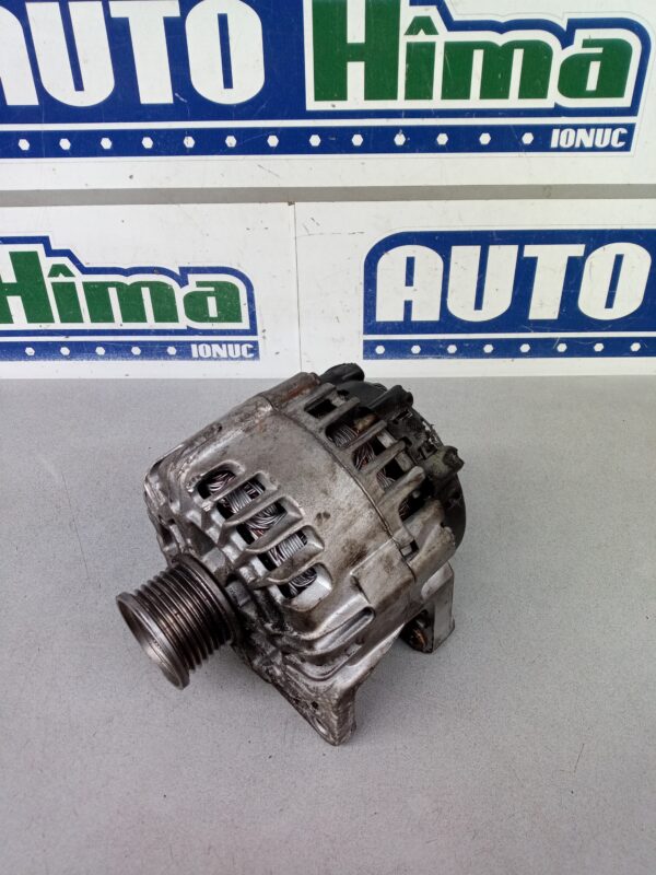 Alternator 8200404459-G 2.0 DCI Renault Trafic 2  2001-2014