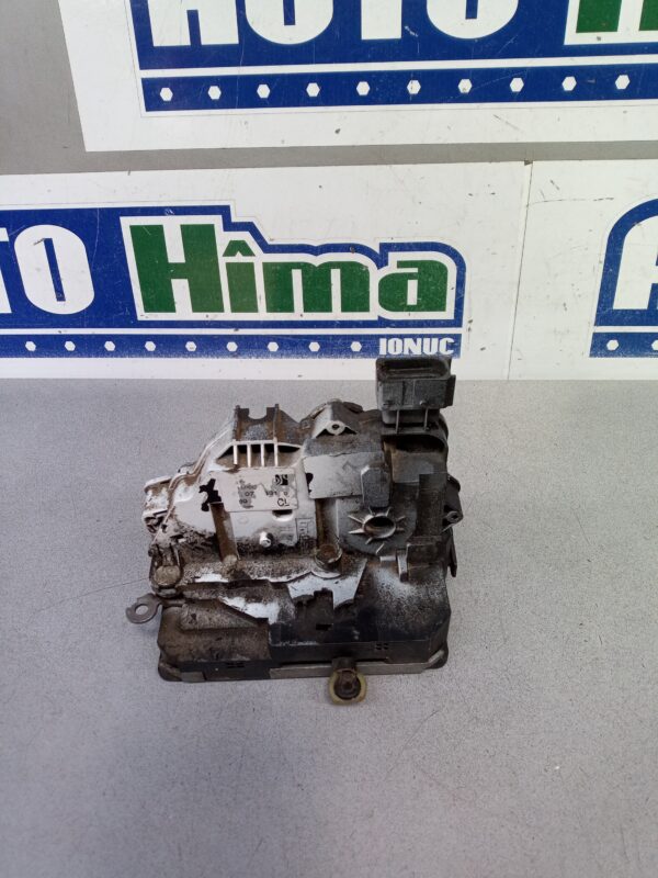 Broasca usa stanga spate fara cod  Opel Corsa D  2006-2014