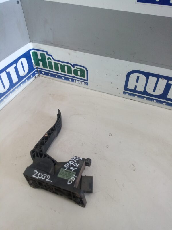 Pedala acceleratie A9013000404 / 2.2D-2.3D-2.7D Mercedes-Benz Sprinter 1  1995-2006