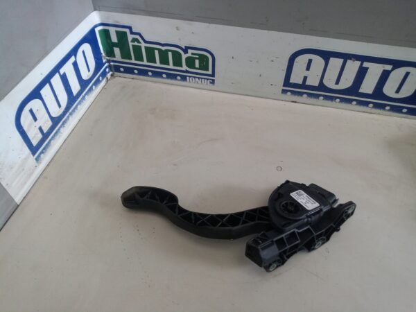 Pedala acceleratie 6PV010834-01 / 31329058 / 2.4D Volvo S80 MK2  (124)  2006-2016