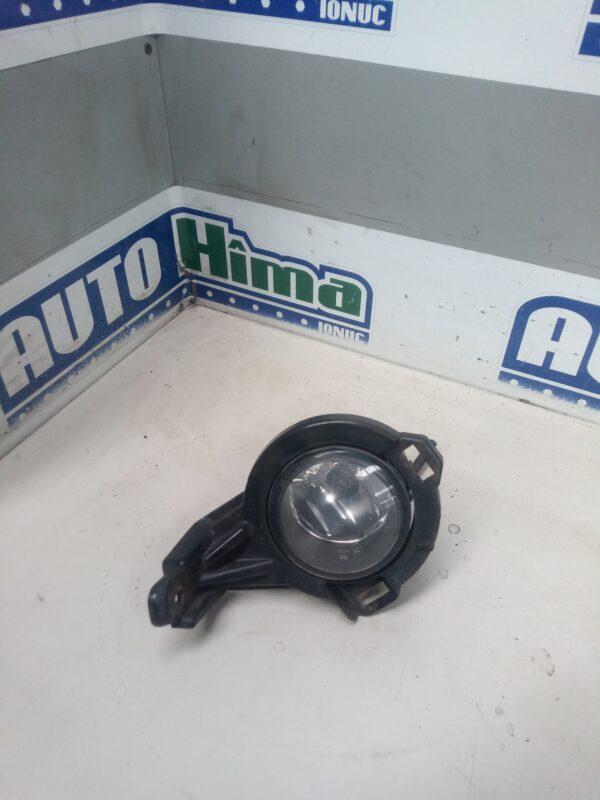Proiector ceata stanga fara cod  Nissan Juke (f15)  2010-prezent