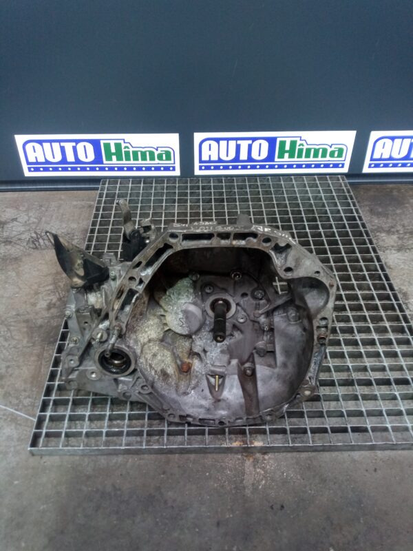 Cutie de viteze manuala (5+1)8200459672 / 8200459870 / JR5116 / 1.5DCI Renault Kangoo 1  1997-2007 1.5DCI
