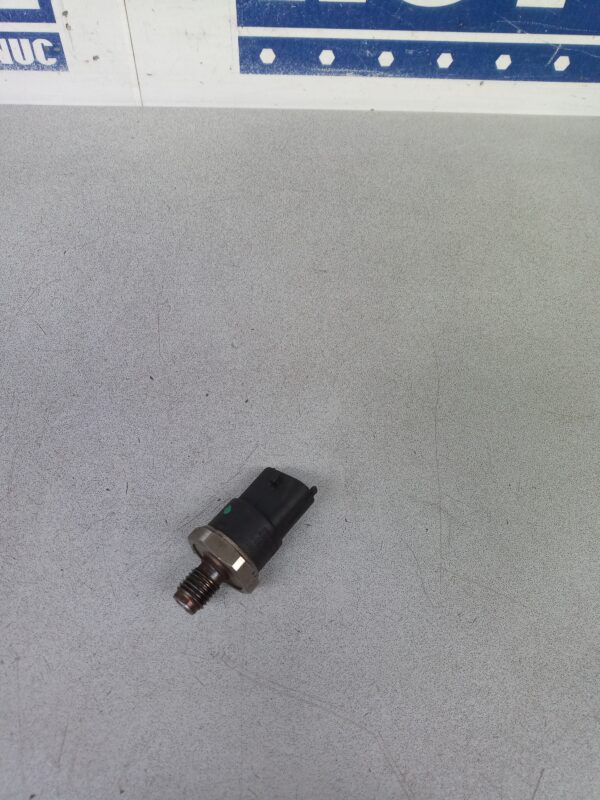 Senzor presiune combustibil 0281002522 1.9 DCI Renault Scenic 2  2003-2009