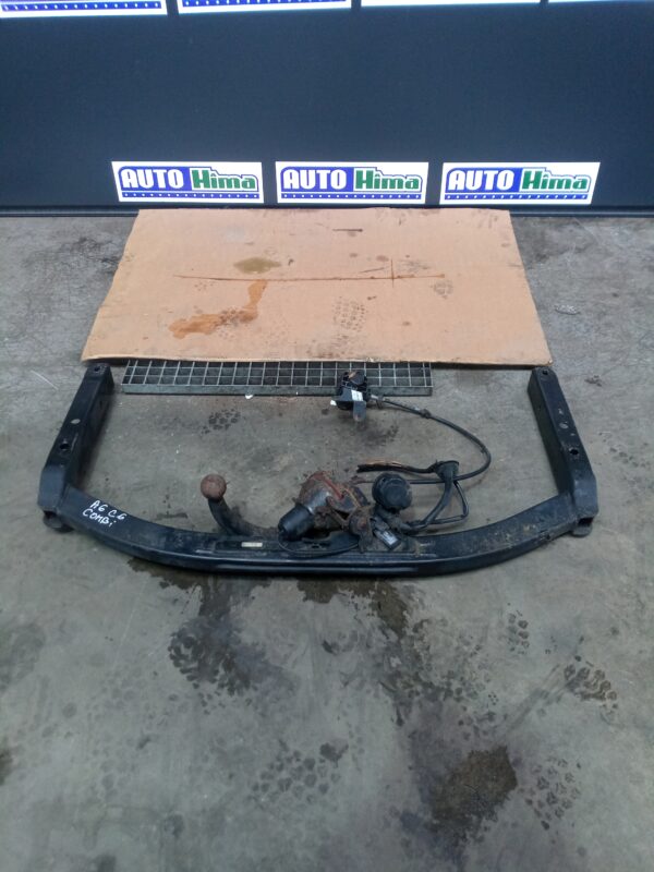 Carlig retractabil electric 4F9813685A / 4F0800491C(Combi) Audi A6 4F (C6) 2004-2011
