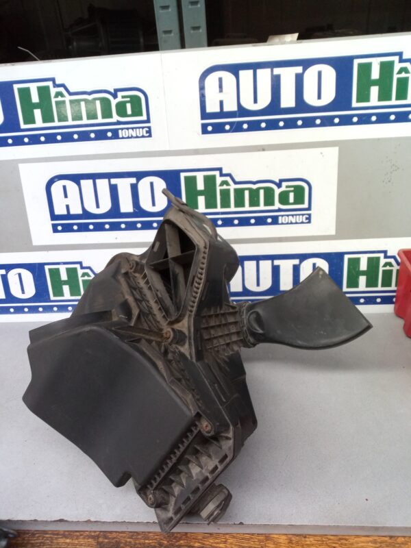 Carcasa filtru aer 8K0133837T 2.0 TDI Audi A4 B8 2008-2016