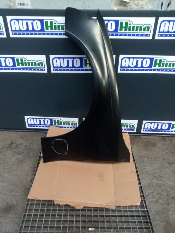 Aripa fata stanga 8K0 821 105 J(Noua   producator) Audi A4 B8  2008-2016