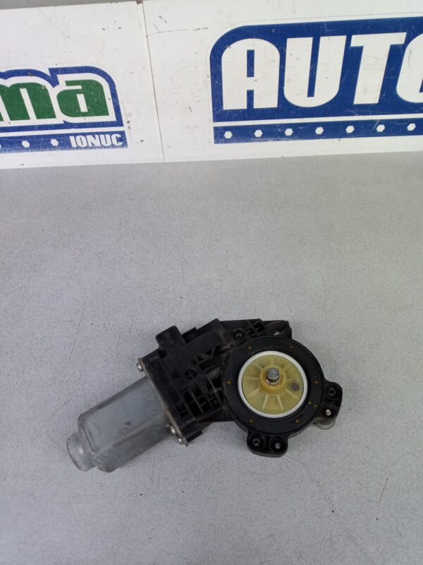 Motoras macara dreapta fata 430090C0 BMW X3 F25  2010-2017