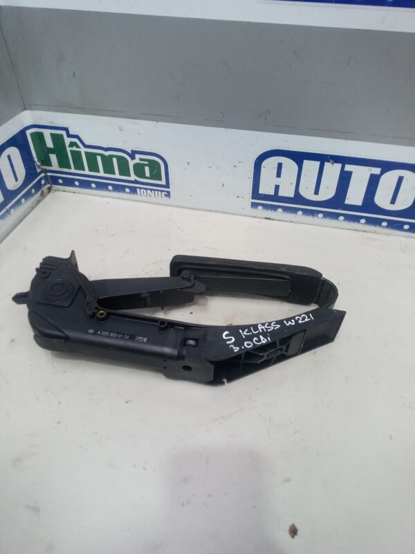 Pedala acceleratie A2203000104 / 3.0CDI Mercedes-Benz S-Class W221  2005-2013 3.0CDI