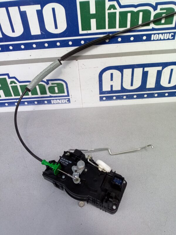 Broasca usa stanga spate 905034098R Renault Trafic 3  2014-2020