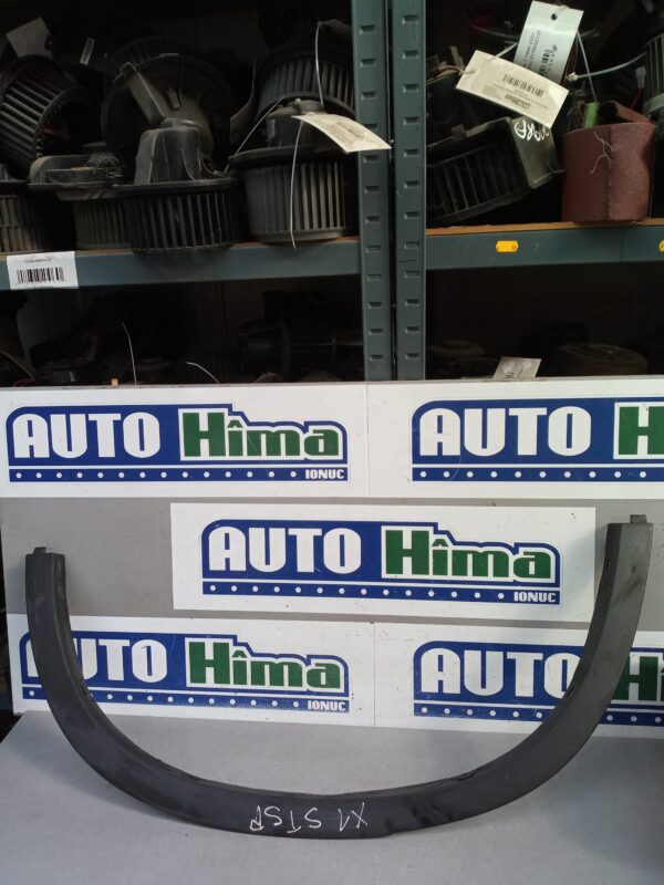 Bandou aripa stanga spate 51122990171 BMW X1 E84  2009-2015
