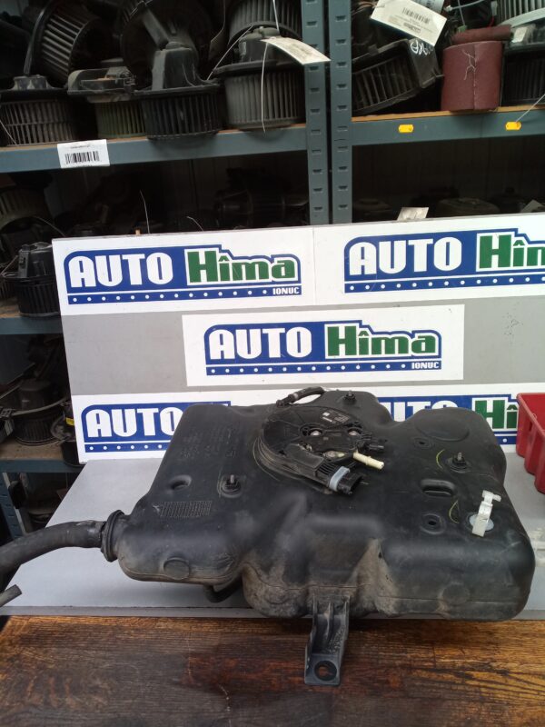 Rezervor AdBlue cu pompa 172A21178R–A 93459932 1.6 DCI Renault Trafic 3  2014-2020