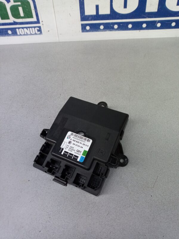 Calculator usa stanga spate A1698209126 Mercedes-Benz A-Class W169  2004-2012