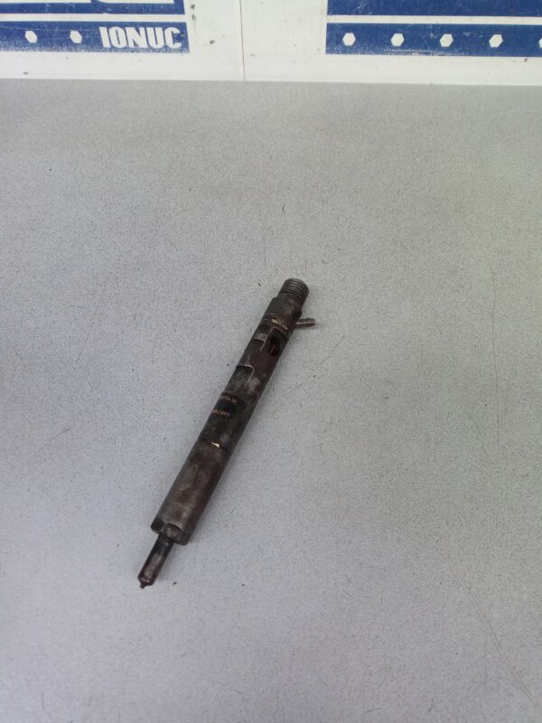 Injector 8200815416 H8200421897 EJBR05102D 1.5 DCI  Dacia Logan MK1  2004-2012