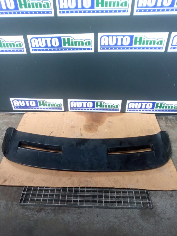 Spoiler haion cu stop suplimentar 5M5J-Z44210-ABW(Hatchback Negru) Ford Focus 2  2004-2010