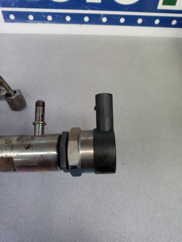 Regulator presiune combustibil 0281002949 2.0 D BMW X3 F25  2010-2017 2.0 D