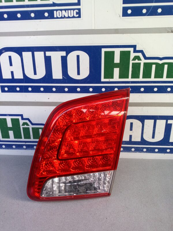 Stop dreapta haion cu LED 92406-2P12 Kia Sorento 2 (XM)  2009-2015