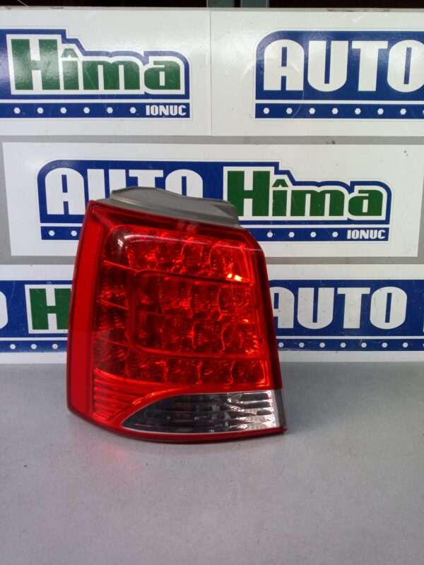 Stop stanga cu LED 92401-2P120 Kia Sorento 2 (XM)  2009-2015