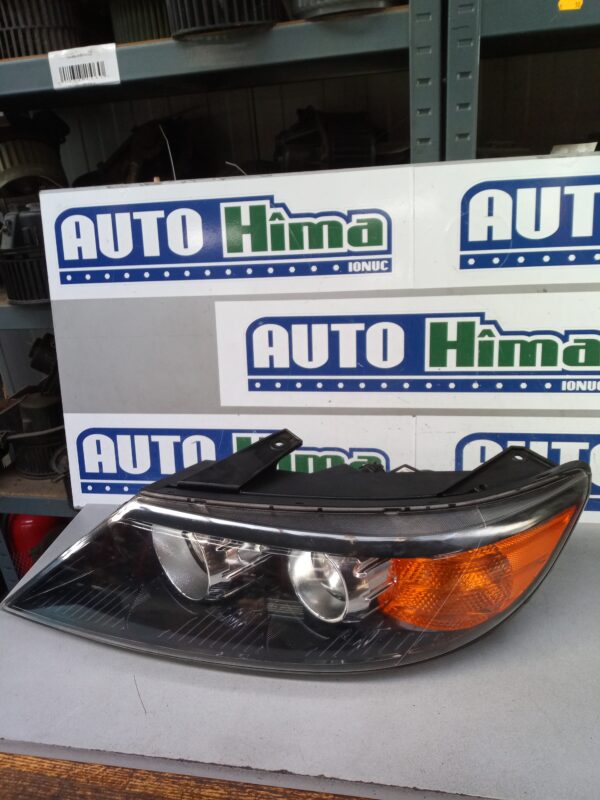 Far stanga 92101-2P080 Kia Sorento 2 (XM) 2009-2015