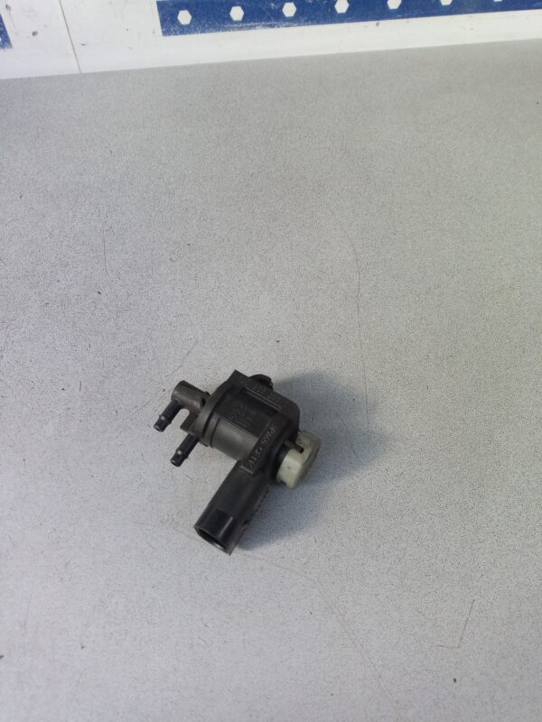 Supapa vacuum 1J0906283C 1.9 TDI Volkswagen New Beetle  1997-2010