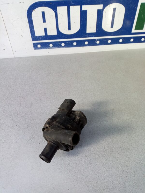 Pompa recirculare apa A2118350364 Mercedes-Benz ML W164  2005-2012