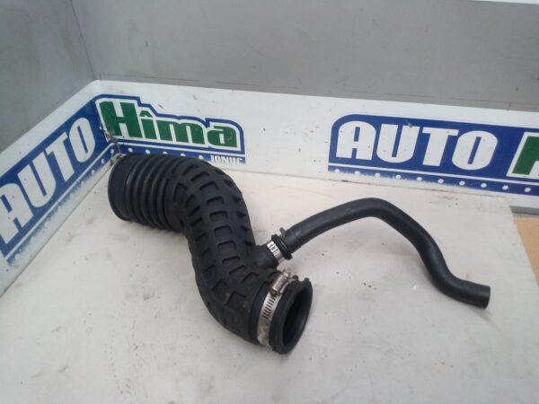 Furtun admisie aer 1022314S1 / 2.0DCI Nissan Qashqai I (J10)  2006-2013 2.0DCI