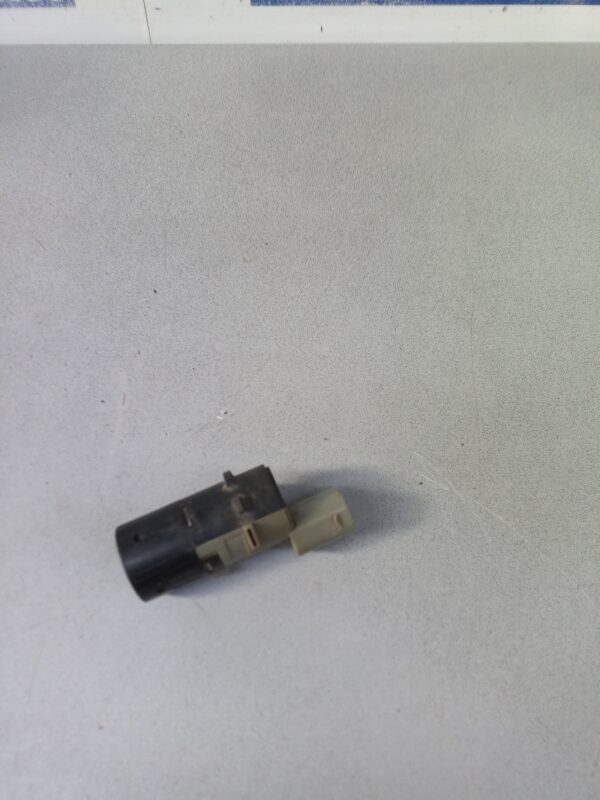 Senzor parcare 687.507 BMW Seria 5 E60  2004-2010