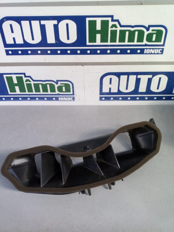 Grilaj ventilatie 8W1858431A Audi A4 B9 8W  2016-prezent