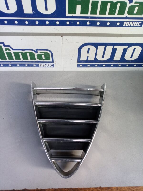 Grila radiator 156041273 Alfa Romeo 156  1997-2007