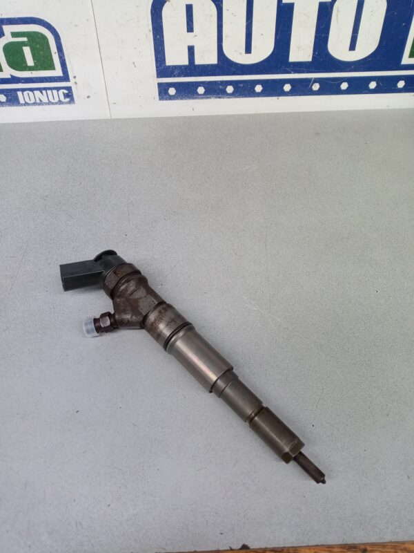 Injector 7794435 0445110209 2.0 D BMW Seria 3 E90  2004-2013 2.0 D