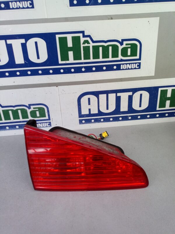 Stop stanga haion fara cod PEUGEOT 607 1999-2010