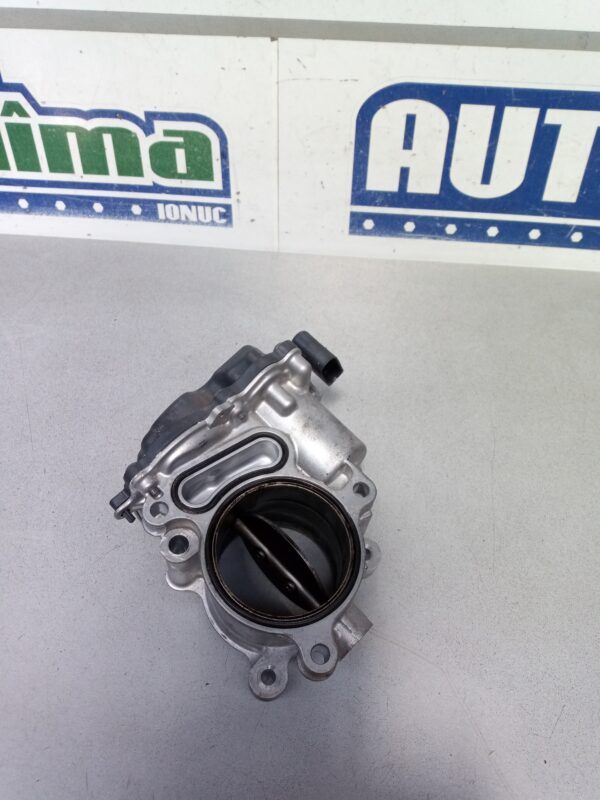 Clapeta acceleratie 05L128063E 2.0 TDI Volkswagen Golf 8 (CD1) 2019-2022